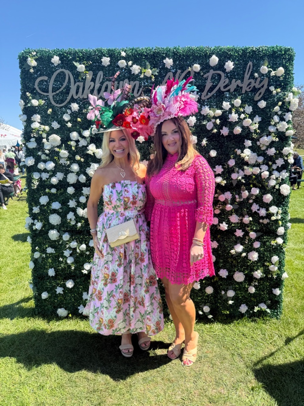 Derby dress and hat/fascinator pink dress outfit Kentucky Derby 🐎 - Picture 4 of 4